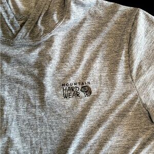Mountain Hardwear Gray Hoodie